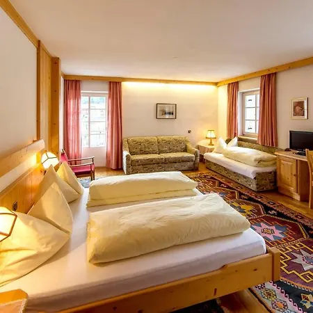 Hotel Obermair Chienes